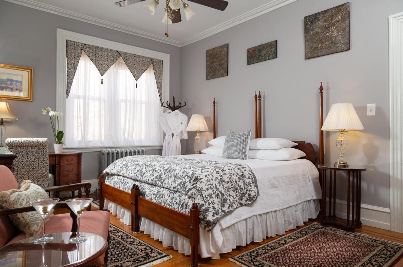 Cornerstone Bed & Breakfast Филадельфия Экстерьер фото